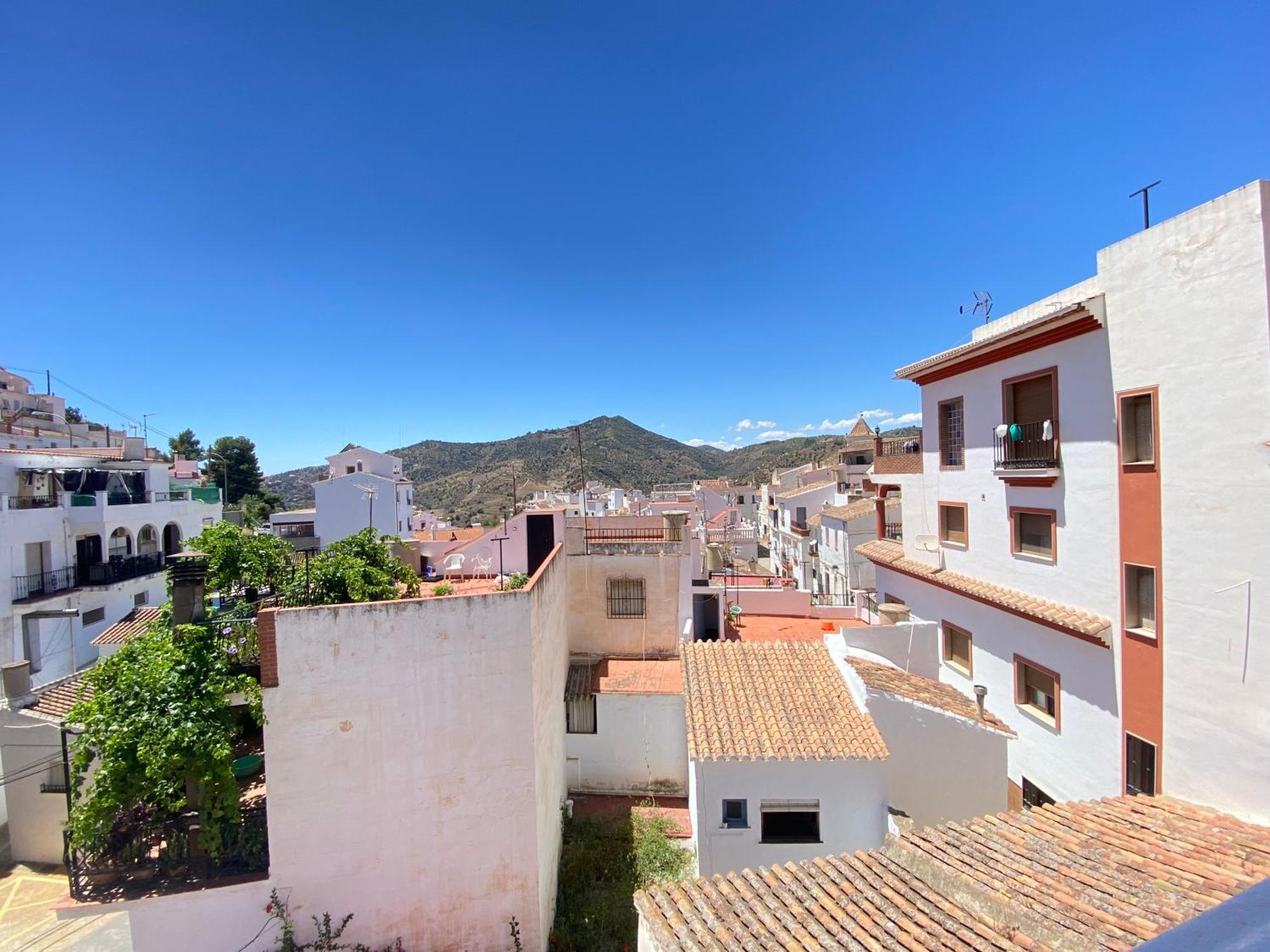 Casa Miguel - 3 Beautiful Apartments Availabe Sayalonga Eksteriør bilde