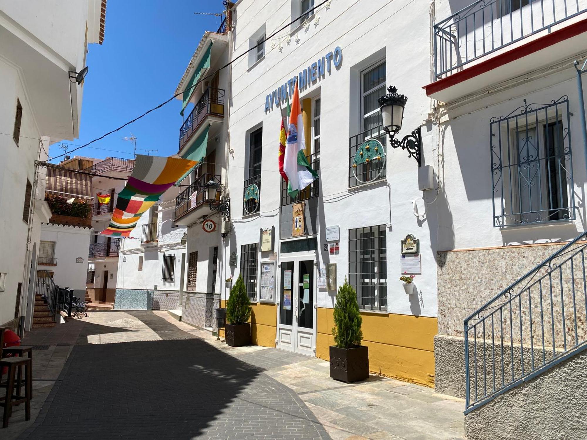 Casa Miguel - 3 Beautiful Apartments Availabe Sayalonga Eksteriør bilde